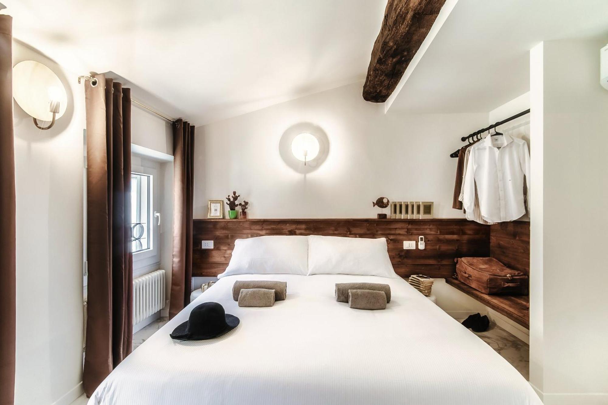 Sahara & Amazzonia Luxury Rooms- The House Of Travelers Como Luaran gambar
