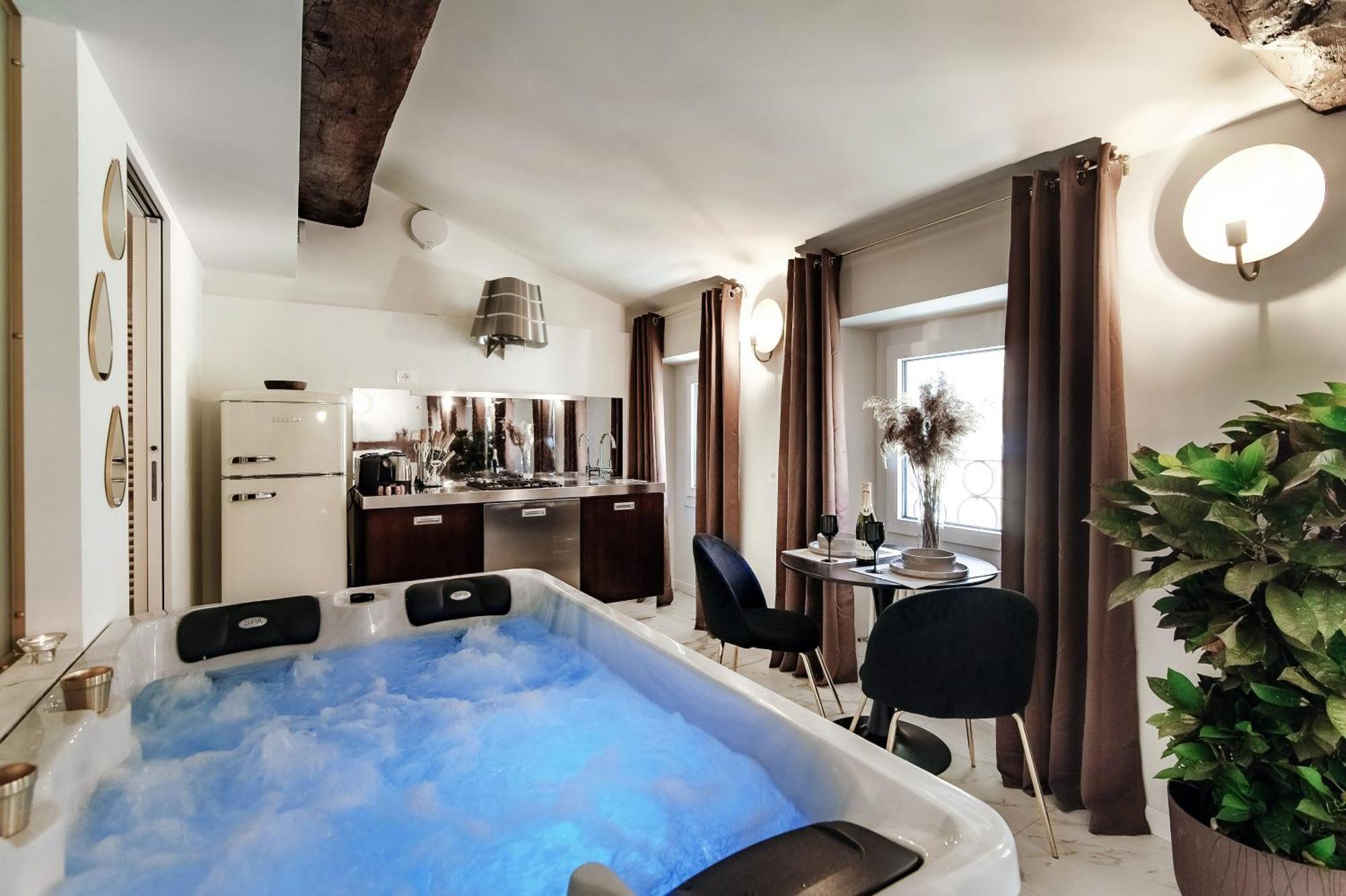 Sahara & Amazzonia Luxury Rooms- The House Of Travelers Como Luaran gambar